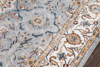 Momeni Brighton BR-02 Blue Area Rug Close up