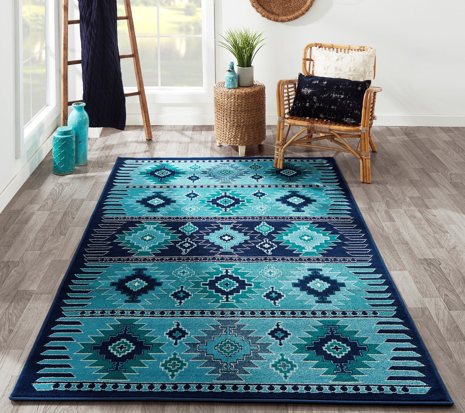 Momeni Brittany BRT-2 Blue Area Rug main image