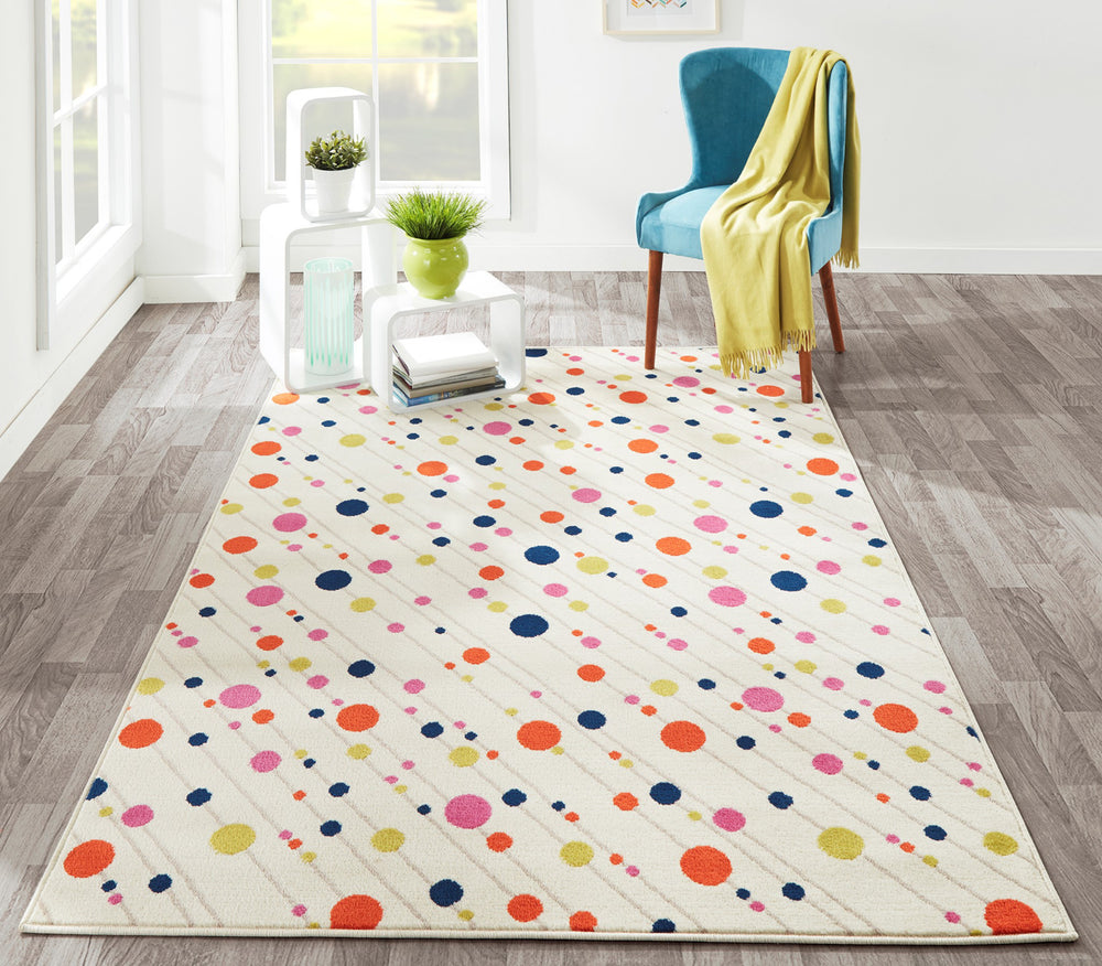 Momeni Brittany BRT-5 Ivory Area Rug