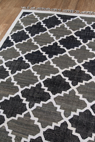 Momeni California CAL-1 Charcoal Area Rug by Novogratz Corner Image Feature