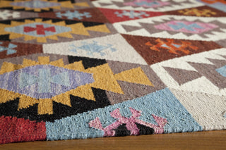 Momeni Caravan CAR-2 Multi Area Rug Closeup