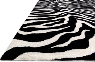 Loloi Cassidy HCD03 Ivory / Black Area Rug Corner Shot