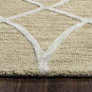 Rizzy Caterine CE9488 Beige Area Rug Close Shot