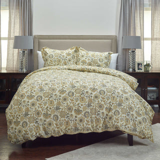 Rizzy BC4222 Madame Fleur Tan Bedding by Laura Fair Lifestyle Image