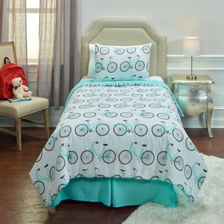 Rizzy BT1980 Bicycle Bed Aqua White Bedding Lifestyle Image