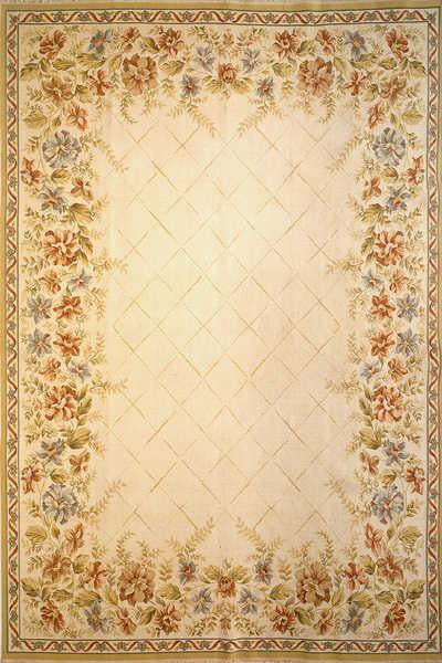 Momeni Chambord SM-23 Beige Area Rug main image