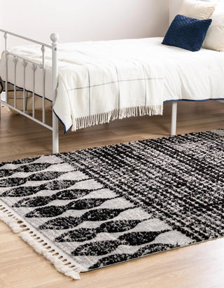 Unique Loom Cherokee T-CHRK1 Black Area Rug Rectangle Lifestyle Image