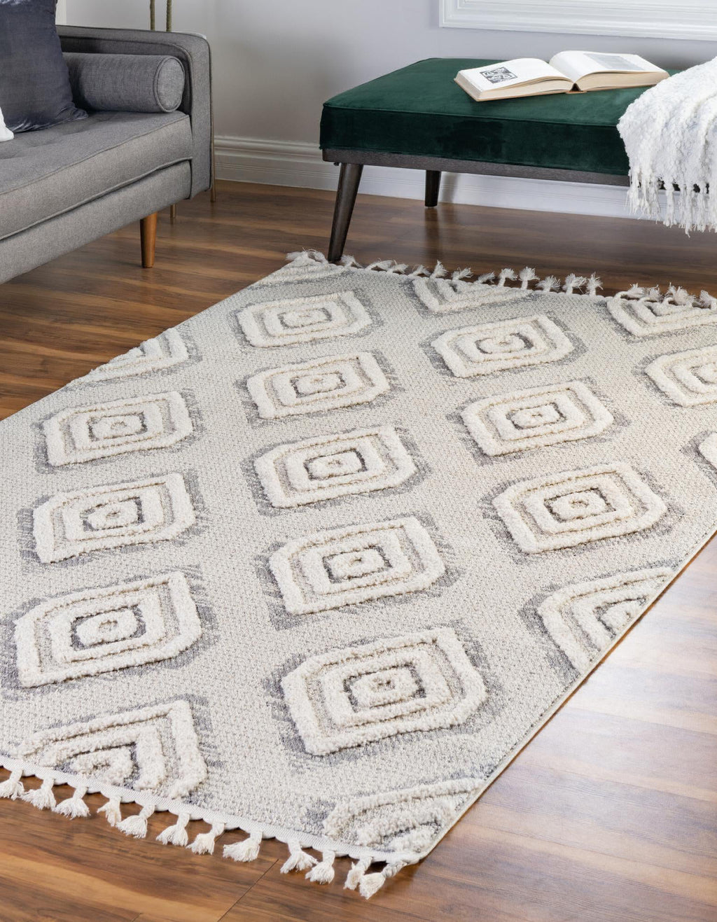 Unique Loom Cherokee T-CHRK5 Ivory Area Rug Rectangle Lifestyle Image Feature