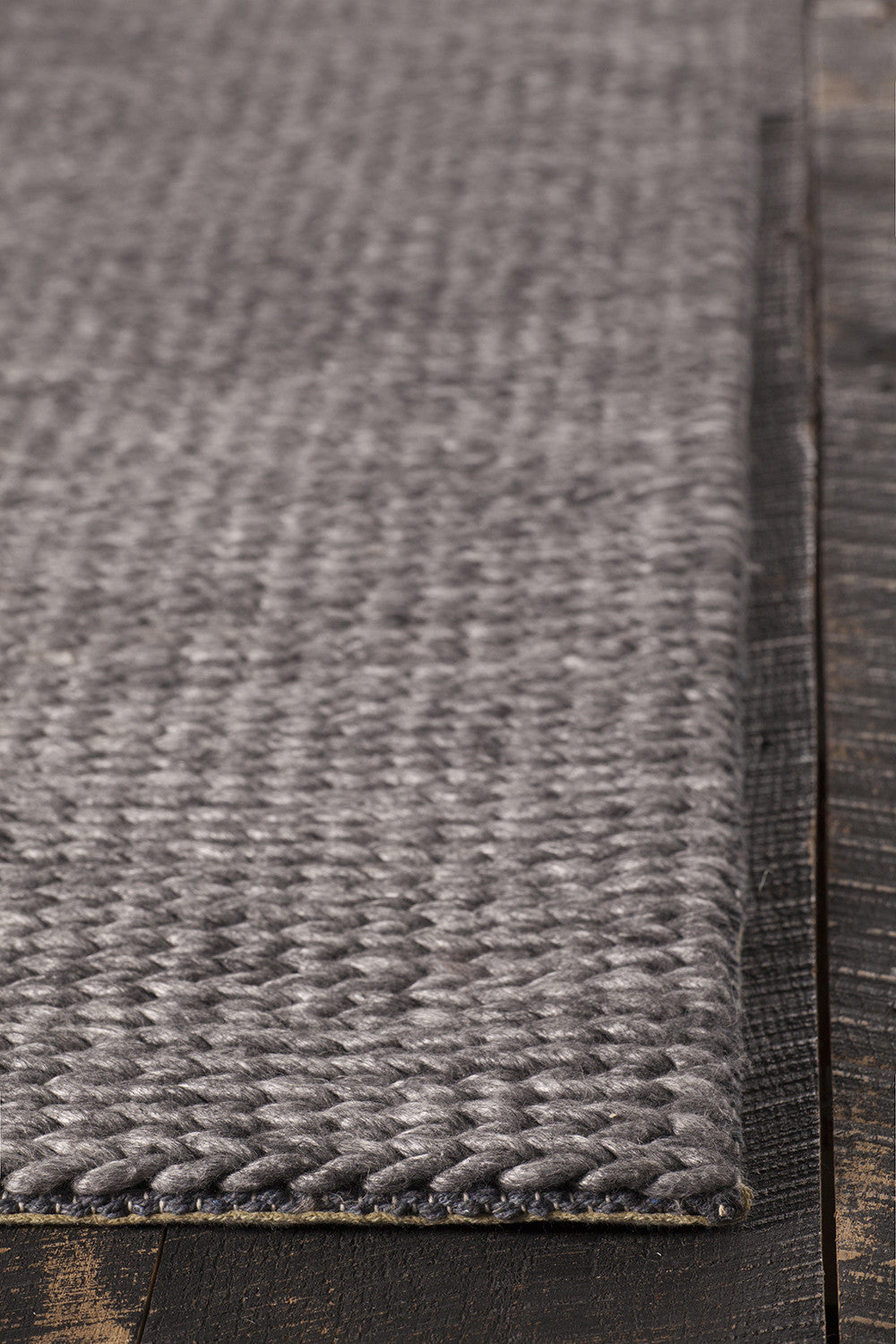 Chandra Chloe CHL-38503 Area Rug Corner Shot Feature