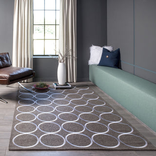 Momeni Cielo CI-04 Neutral Area Rug Room Scene Feature