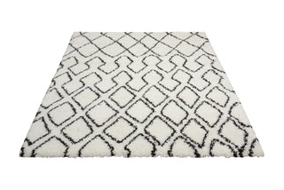 Calvin Klein CK222 Riad CKSH2 Ivory/Charcoal Area Rug Corner Shot