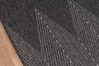 Momeni Como COM-5 Charcoal Area Rug Close up