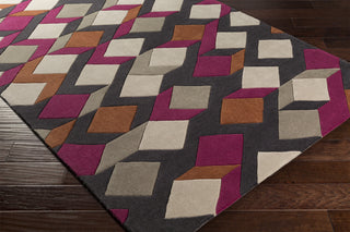 Surya Cosmopolitan COS-9282 Area Rug 5x8 Corner Feature