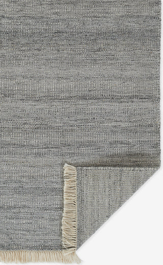 Momeni Cove CV-01 Silver Area Rug Close up