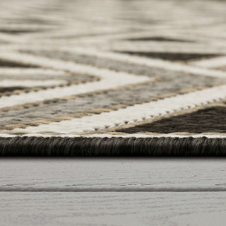 Karastan Drew and Jonathan Outdoor Cranleigh Taupe Area Rug Detail Image