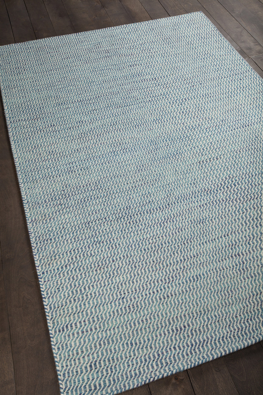 Chandra Crest CRE-33503 Area Rug  Feature