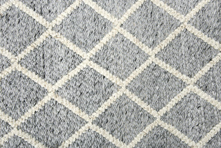 Rizzy Ewe Complete me EWE106 Gray Area Rug by Donny Osmond Home Edge Image