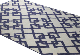 Bashian Hampton D105-FW3 Ivory/Blue Area Rug Alternate Shot Feature