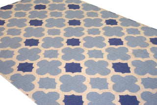 Bashian Hampton D105-FW9 Light Blue Area Rug Alternate Shot Feature