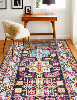 Bashian Dakota D113-MH113 Area Rug Room Scene Feature