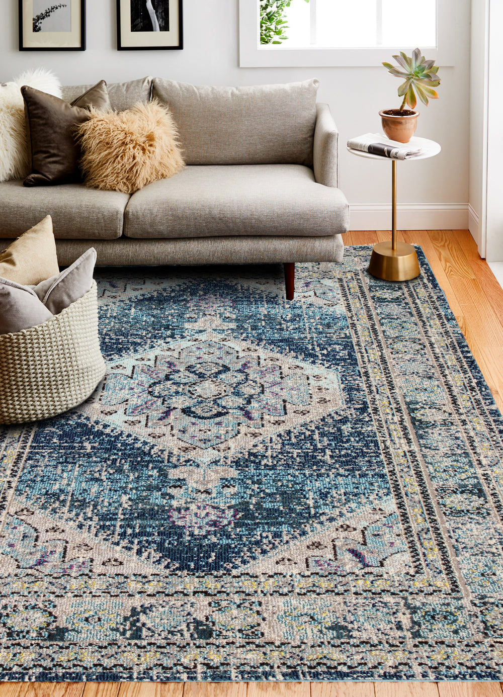 Bashian Dakota D113-MH103 Area Rug Room Scene Feature