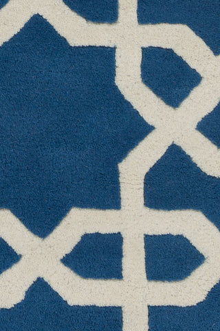 Chandra Davin DAV-25804 Blue/White Area Rug Close Up