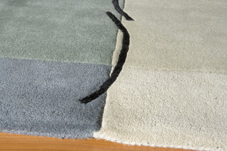 Momeni Delhi DL-16 Grey Area Rug Closeup