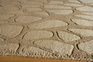 Momeni Delhi DL-33 Brown Area Rug Closeup