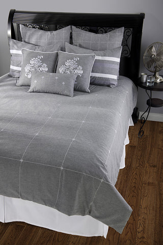 Rizzy BT0708 Paris Gray Bedding main image