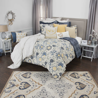 Rizzy BT4582 Deja Indigo Bedding Lifestyle Image Feature