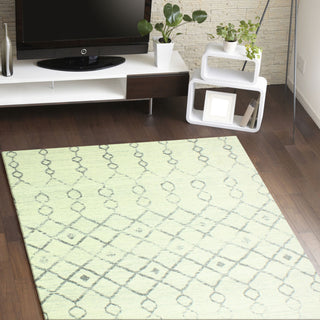 Bashian Everek E110-MO762 Ivory Area Rug Room Scene