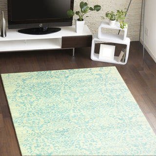 Bashian Everek E110-MO737 Ivory/Aqua Area Rug Room Scene Feature