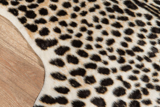 Momeni Acadia Cheetah Multi Area Rug by Erin Gates Closeup Image