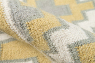 Momeni Thompson Brookline Gold Area Rug by Erin Gates Detail Image