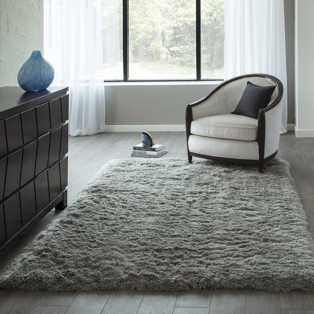 Momeni Enchanted Shag ENS-1 Grey Area Rug Runner Image Feature