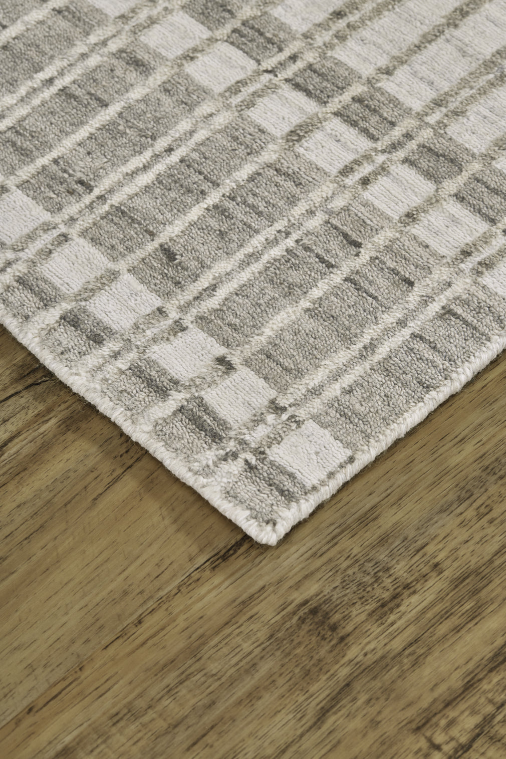 Feizy Odell 6385F Taupe/Ivory Area Rug Lifestyle Image Feature