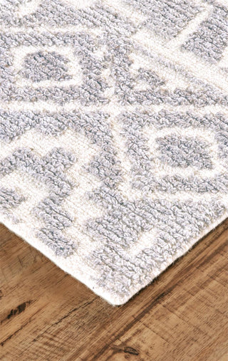 Feizy Asher 8771F Gray/White Area Rug Lifestyle Image