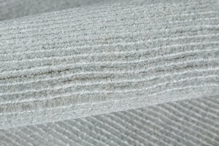 Momeni Fremont FRE-B Silver Area Rug by Broadloom Close up