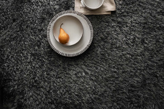 Loloi Fresco Shag FG-01 Charcoal Area Rug Close up Feature