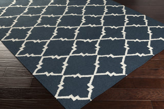 Surya Frontier FT-451 Area Rug 5x8 Corner Feature