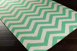 Surya Frontier FT-452 Area Rug 5x8 Corner Feature