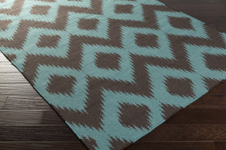 Surya Frontier FT-514 Area Rug 5x8 Corner Feature