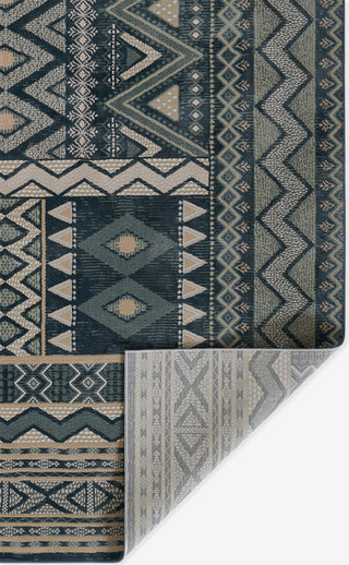 Momeni Genevieve GNV-9 Blue Area Rug Close up