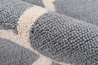 Momeni Geo GEO-4 Grey Area Rug Detail Shot