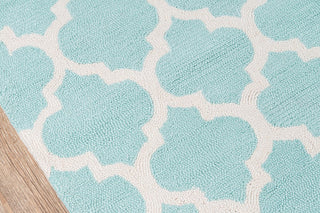 Momeni Geo GEO-4 Sky Blue Area Rug Corner Shot