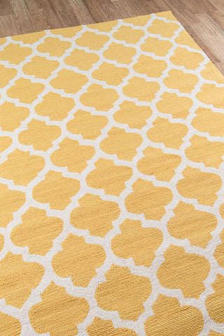 Momeni Geo GEO-4 Yellow Area Rug Closeup Feature