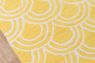 Momeni Geo GEO15 Yellow Area Rug Corner Shot