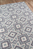 Momeni Geo GEO16 Grey Area Rug Close Up
