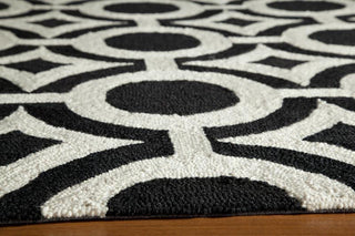 Momeni Geo GEO22 Black Area Rug Corner Shot