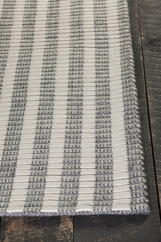 Chandra Gisela GIS-38900 Ivory Area Rug Corner Shot